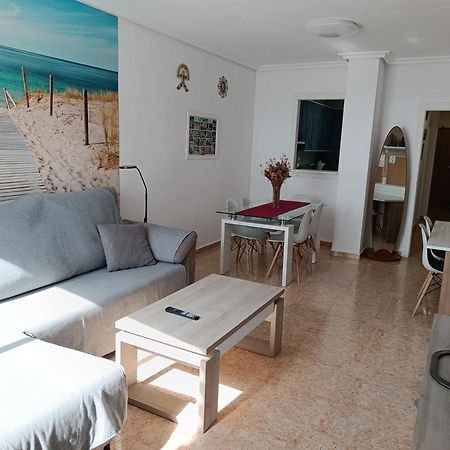 Piso Primera Linea Playa Almeria Exterior foto